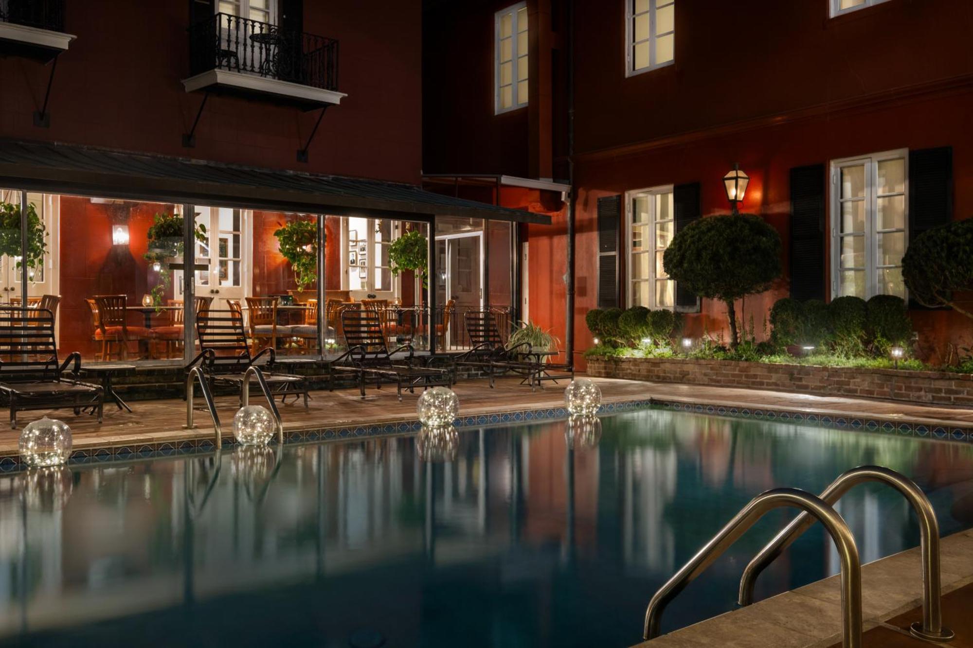 Le Richelieu Hotel In The French Quarter New Orleans Bagian luar foto