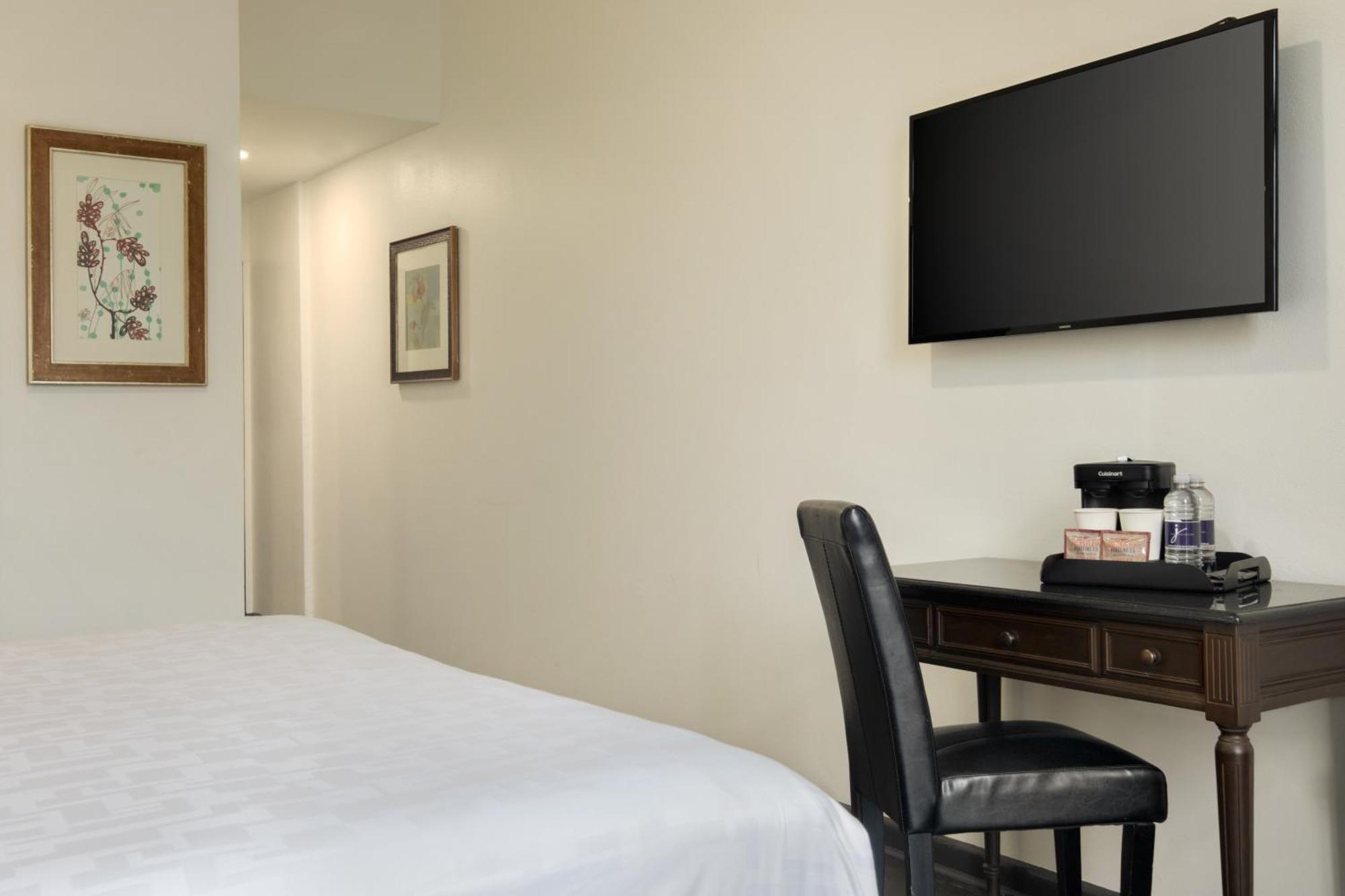 Le Richelieu Hotel In The French Quarter New Orleans Bagian luar foto