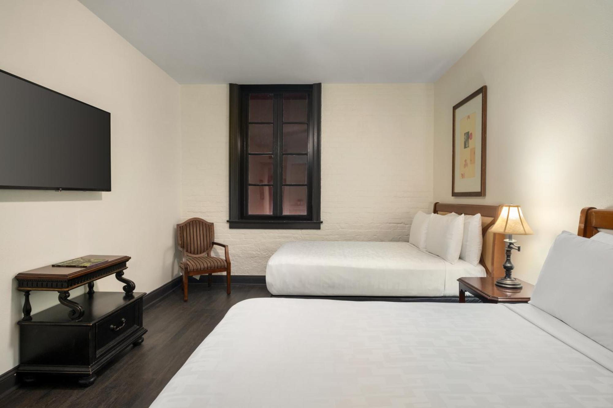 Le Richelieu Hotel In The French Quarter New Orleans Bagian luar foto