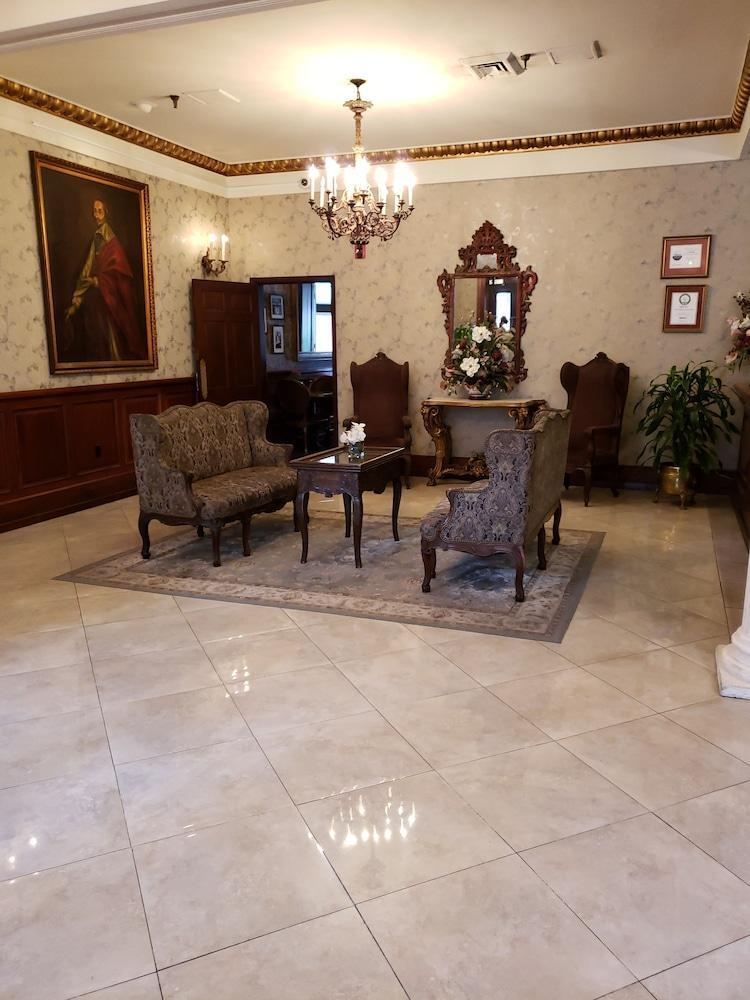 Le Richelieu Hotel In The French Quarter New Orleans Bagian luar foto